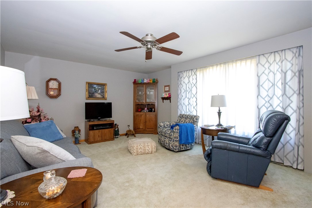 1734-1736 Meadow Lane Orrville OH 44667