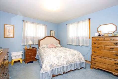 1734-1736 Meadow Lane Orrville OH 44667