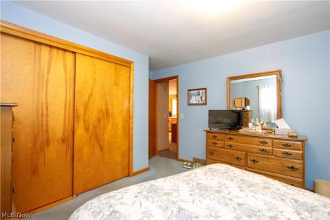 1734-1736 Meadow Lane Orrville OH 44667