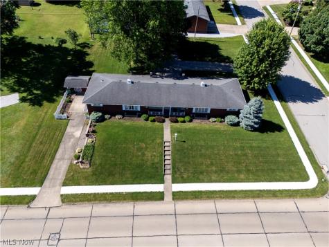 1734-1736 Meadow Lane Orrville OH 44667