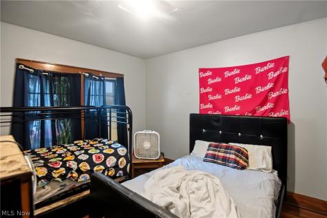 154 Hollywood Avenue Youngstown OH 44512