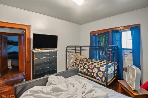 154 Hollywood Avenue Youngstown OH 44512