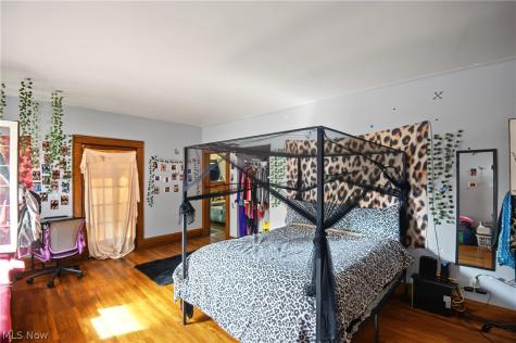 154 Hollywood Avenue Youngstown OH 44512
