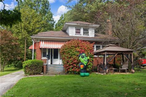 154 Hollywood Avenue Youngstown OH 44512