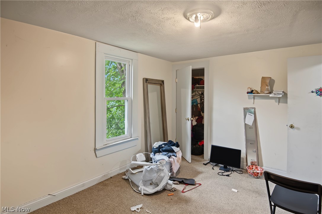 154 Hollywood Avenue Youngstown OH 44512