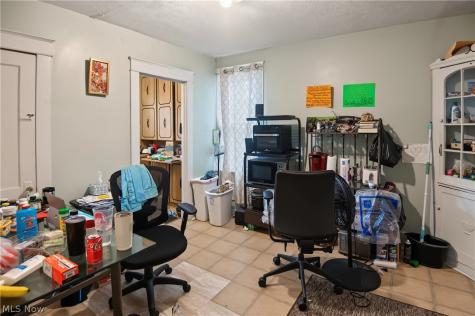 154 Hollywood Avenue Youngstown OH 44512