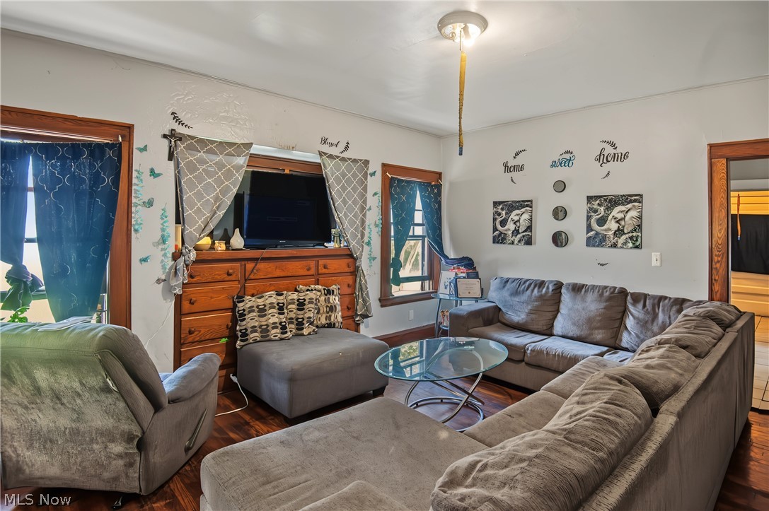 154 Hollywood Avenue Youngstown OH 44512