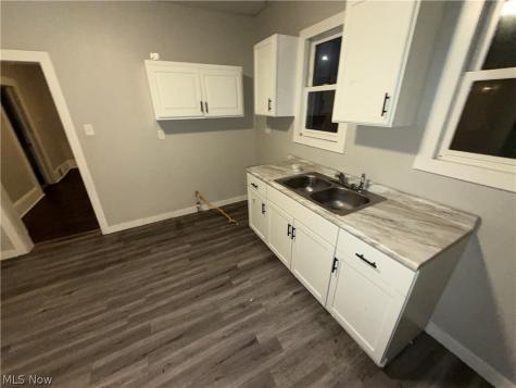 3150 W 40th Street Cleveland OH 44109