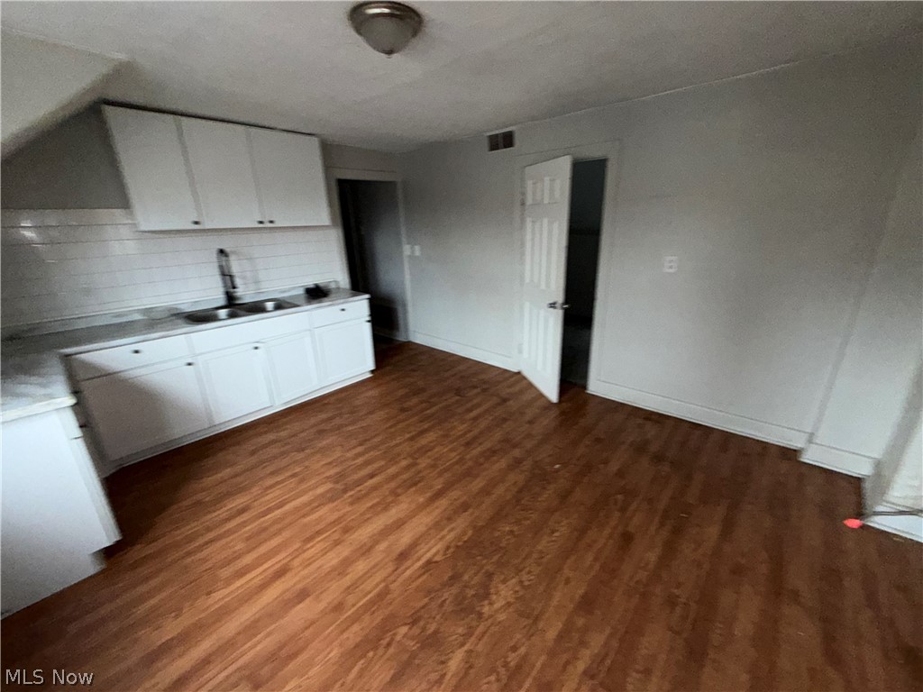 3150 W 40th Street Cleveland OH 44109