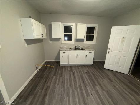 3150 W 40th Street Cleveland OH 44109