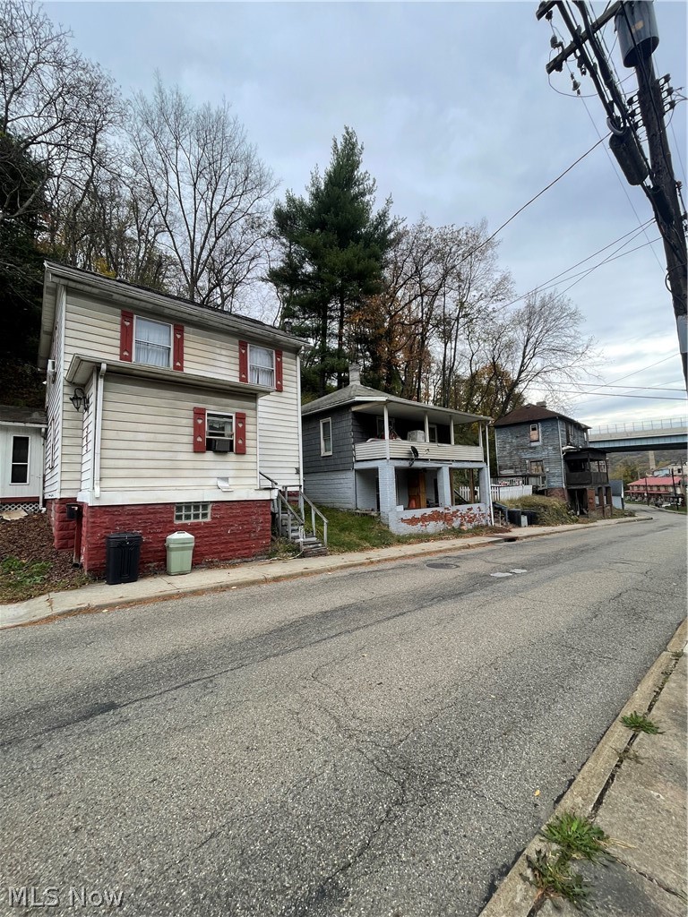 273-305 Mclister Avenue Mingo Junction OH 43938