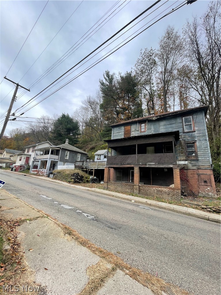 273-305 Mclister Avenue Mingo Junction OH 43938