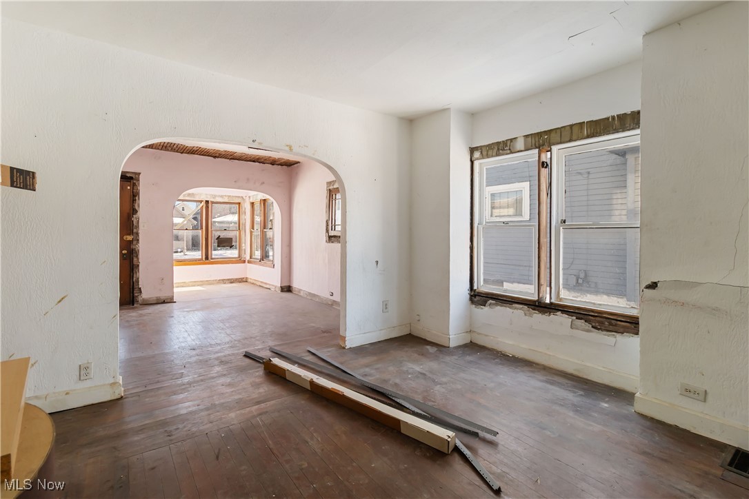 2910 Caroline Avenue Lorain OH 44055