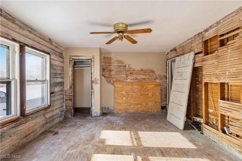 2910 Caroline Avenue Lorain OH 44055