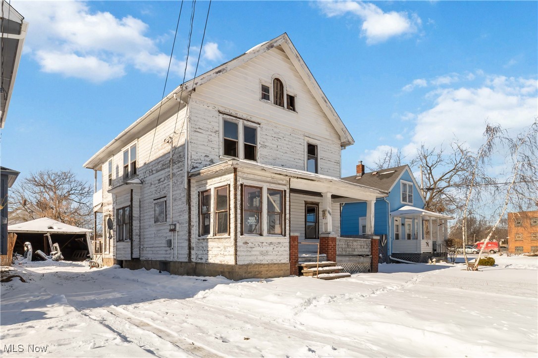 2910 Caroline Avenue Lorain OH 44055