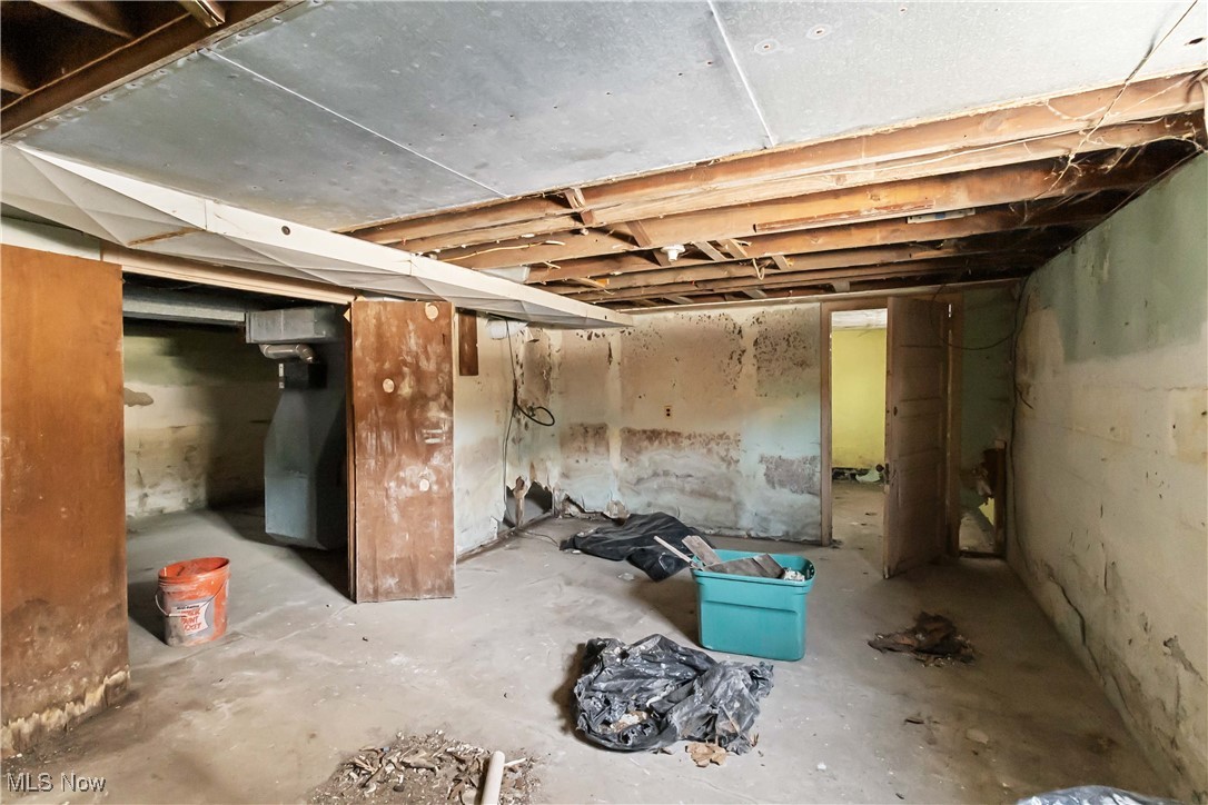 2910 Caroline Avenue Lorain OH 44055