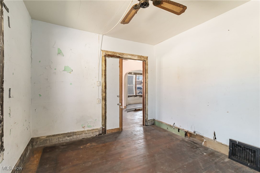 2910 Caroline Avenue Lorain OH 44055