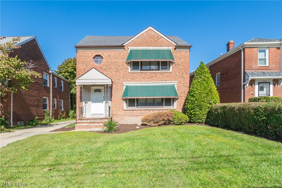 13525 Cedar Road University Heights OH 44118