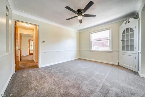 13525 Cedar Road University Heights OH 44118