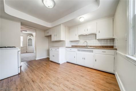 13525 Cedar Road University Heights OH 44118