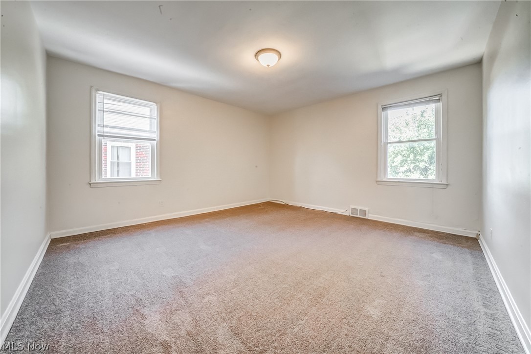 13525 Cedar Road University Heights OH 44118