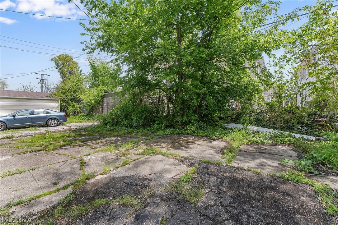 3275 E 134th Street Cleveland OH 44120