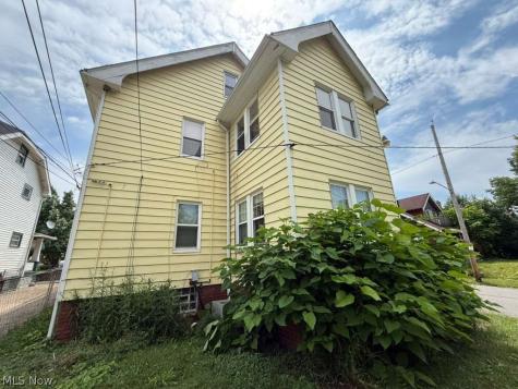 3568 E 110th Street Cleveland OH 44105