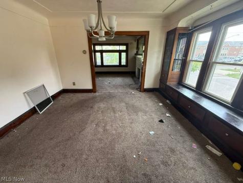 3568 E 110th Street Cleveland OH 44105