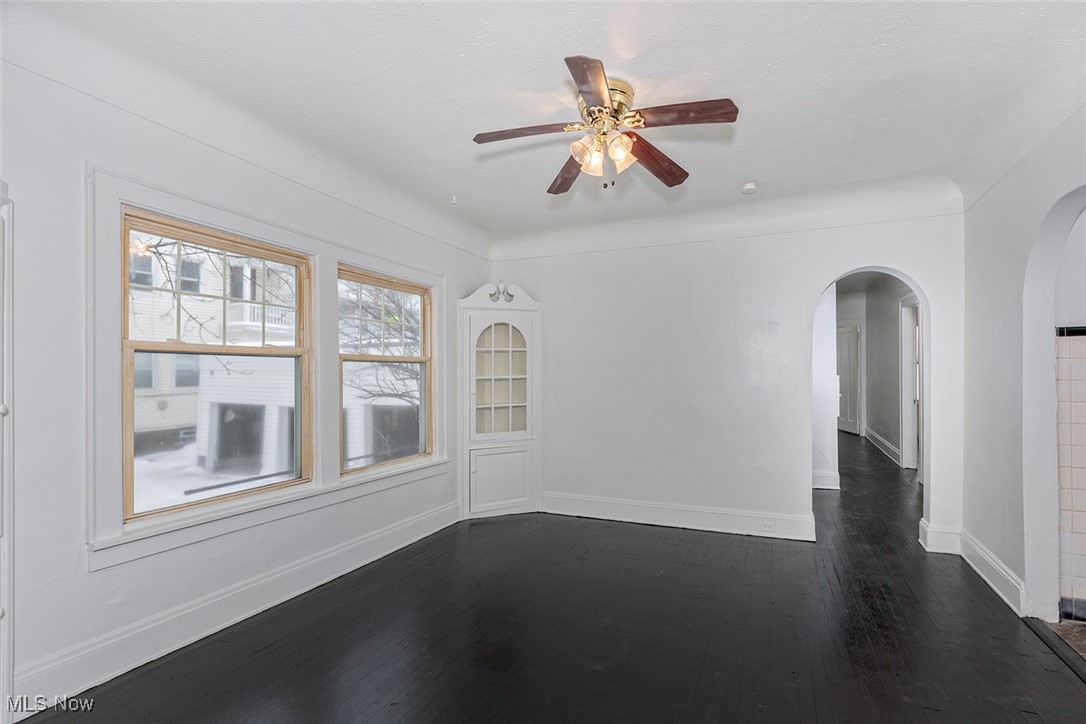 2819 E Derbyshire Road Cleveland Heights OH 44118