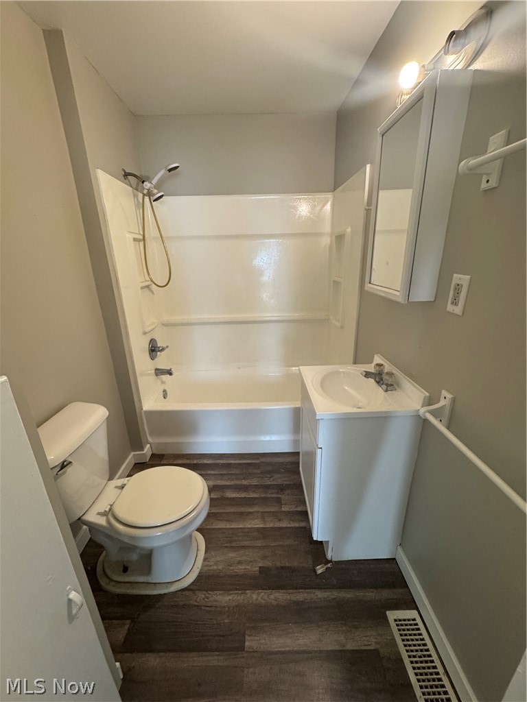 423 7th Street Fairport Harbor OH 44077