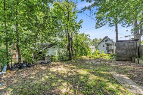 3261 W 88th Street Cleveland OH 44102