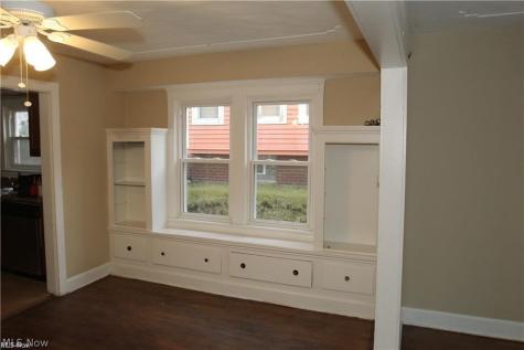 3261 W 88th Street Cleveland OH 44102