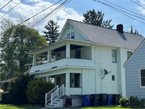 10323 Linnet Avenue Cleveland OH 44111