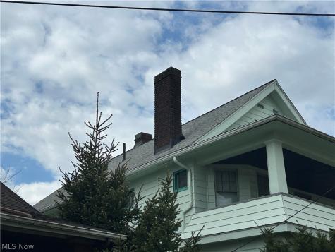 10323 Linnet Avenue Cleveland OH 44111