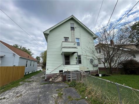 10323 Linnet Avenue Cleveland OH 44111