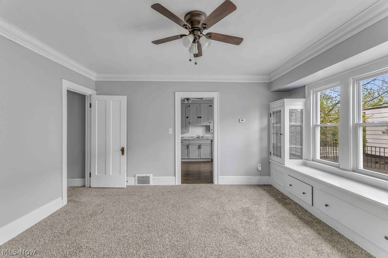3321 W 119th Street Cleveland OH 44111