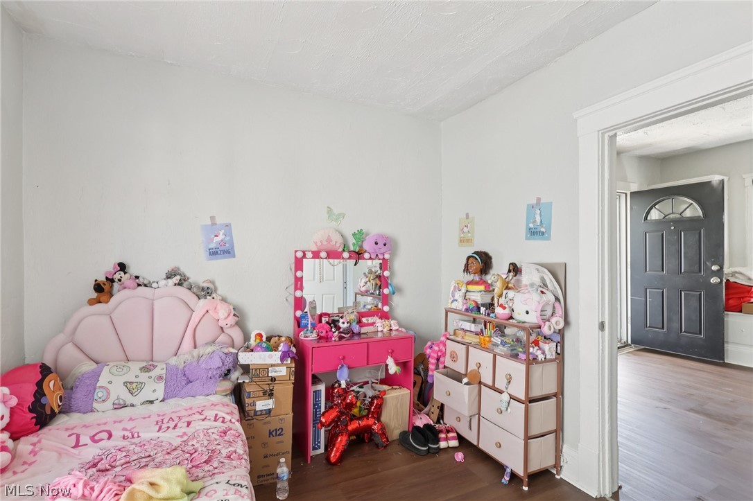 13701 Benwood Avenue Cleveland OH 44105