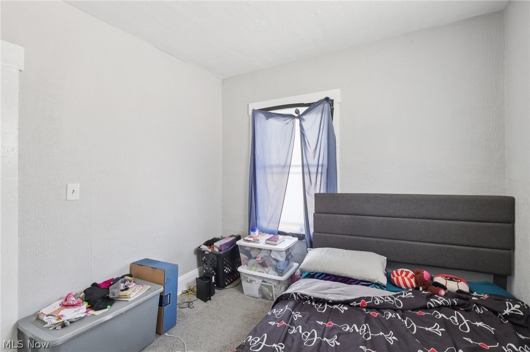 13701 Benwood Avenue Cleveland OH 44105