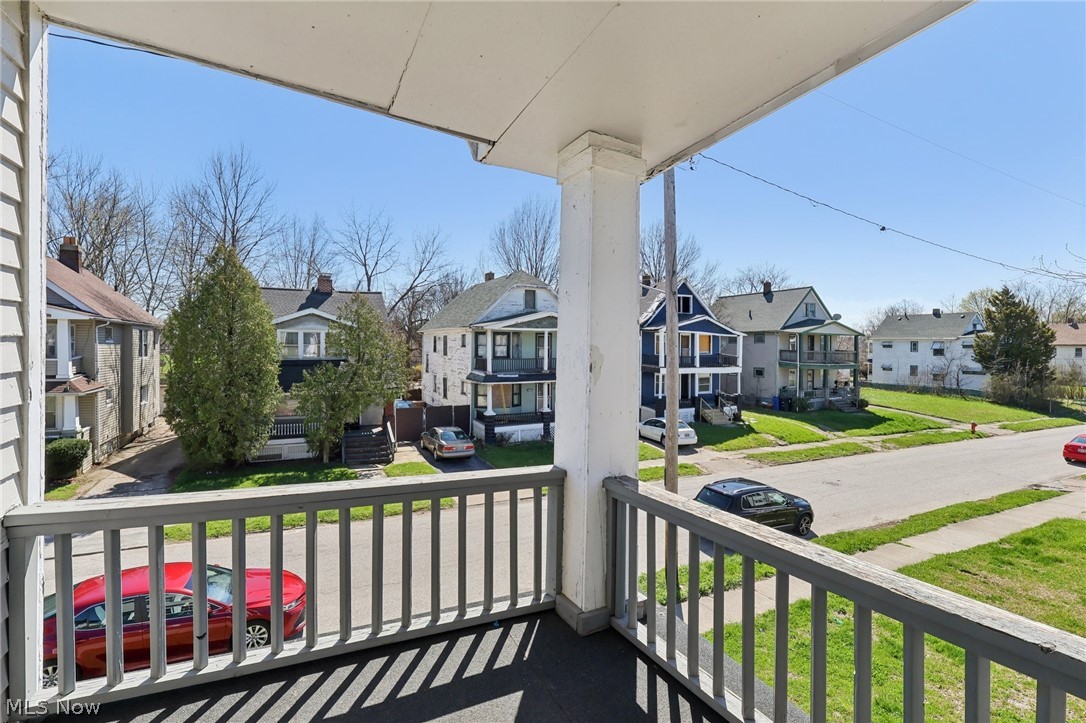 13701 Benwood Avenue Cleveland OH 44105