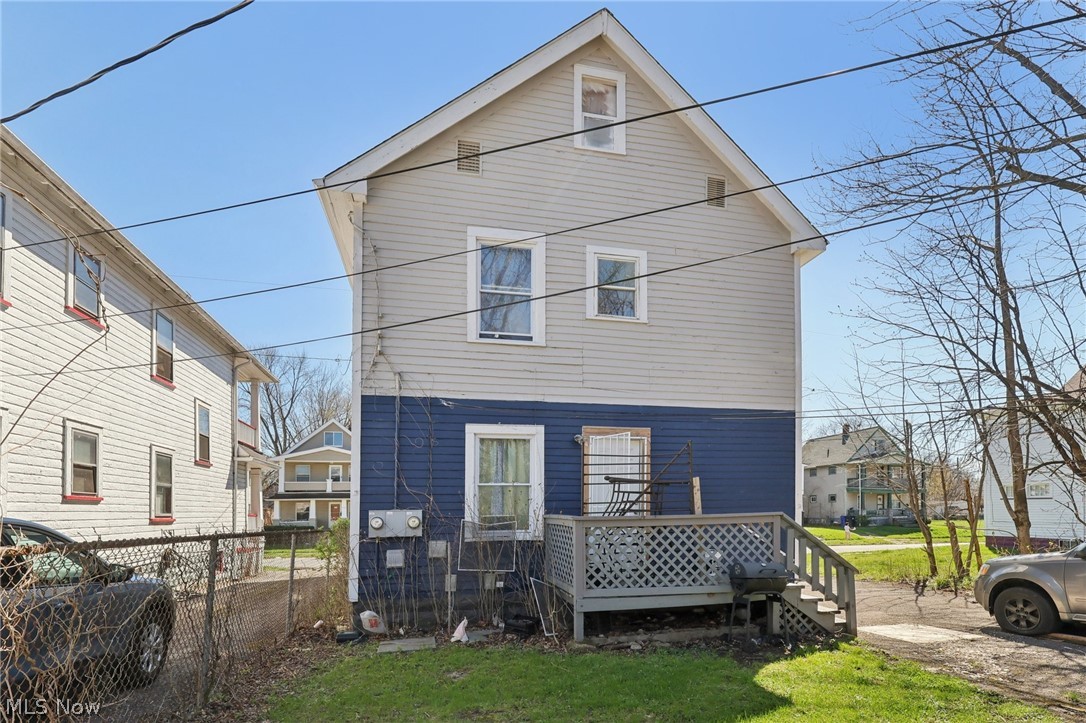 13701 Benwood Avenue Cleveland OH 44105