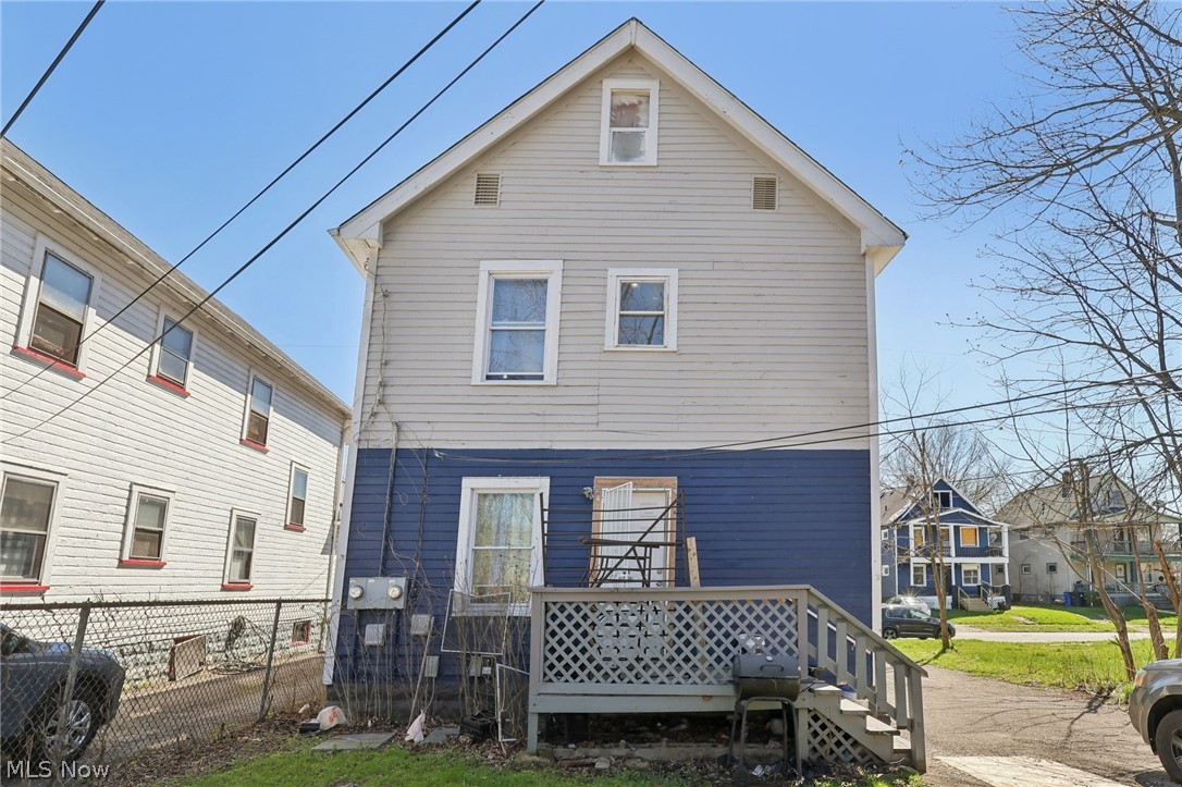 13701 Benwood Avenue Cleveland OH 44105