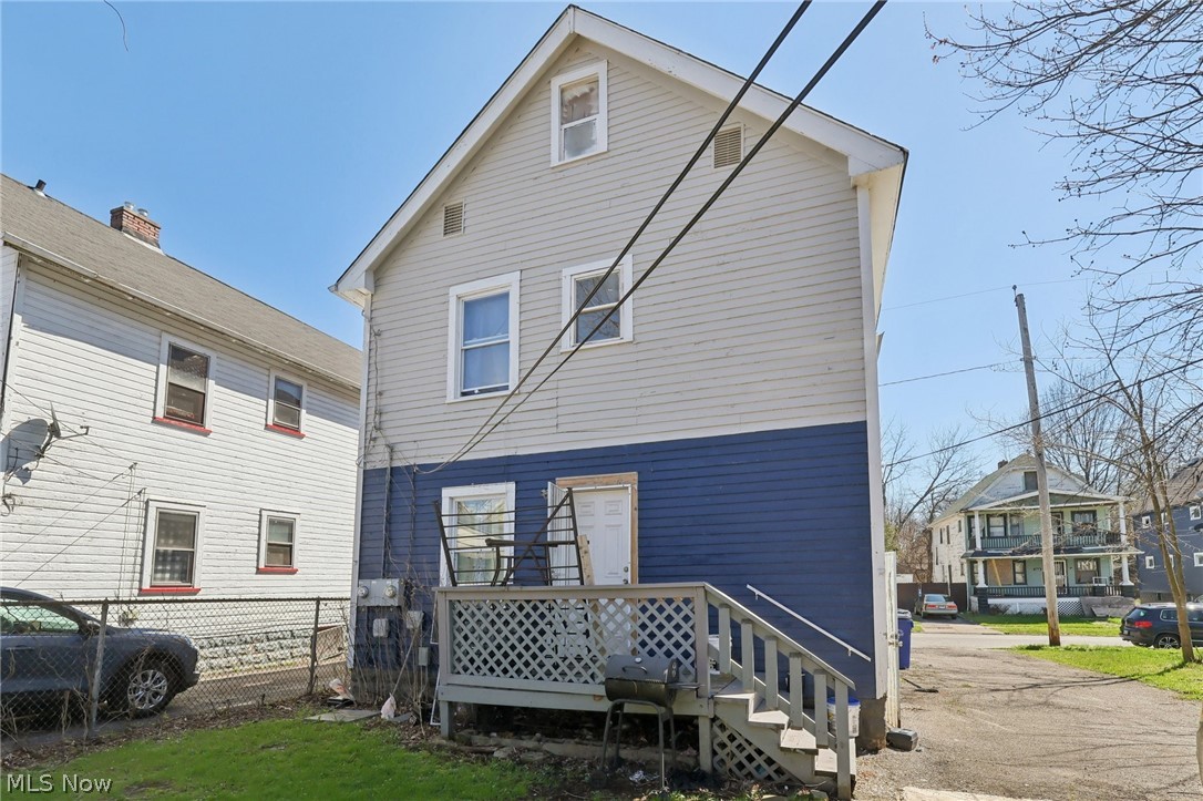 13701 Benwood Avenue Cleveland OH 44105