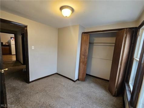 3102 Searsdale Avenue Cleveland OH 44109
