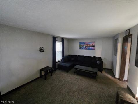 3102 Searsdale Avenue Cleveland OH 44109