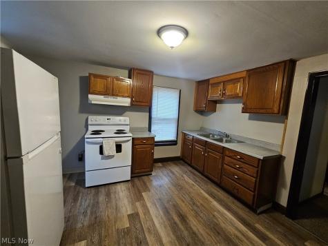 3102 Searsdale Avenue Cleveland OH 44109