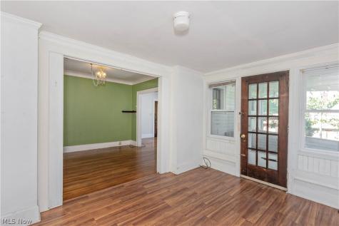 2121 Coventry Road Cleveland Heights OH 44118