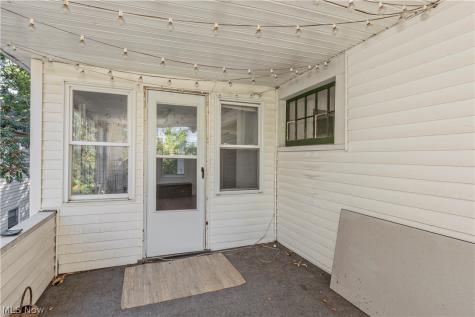 2121 Coventry Road Cleveland Heights OH 44118