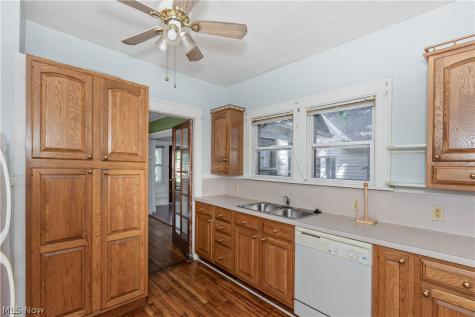 2121 Coventry Road Cleveland Heights OH 44118