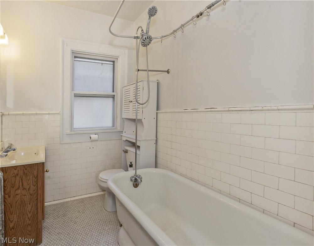 2121 Coventry Road Cleveland Heights OH 44118