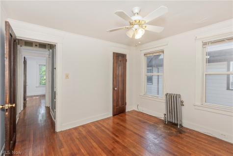2121 Coventry Road Cleveland Heights OH 44118